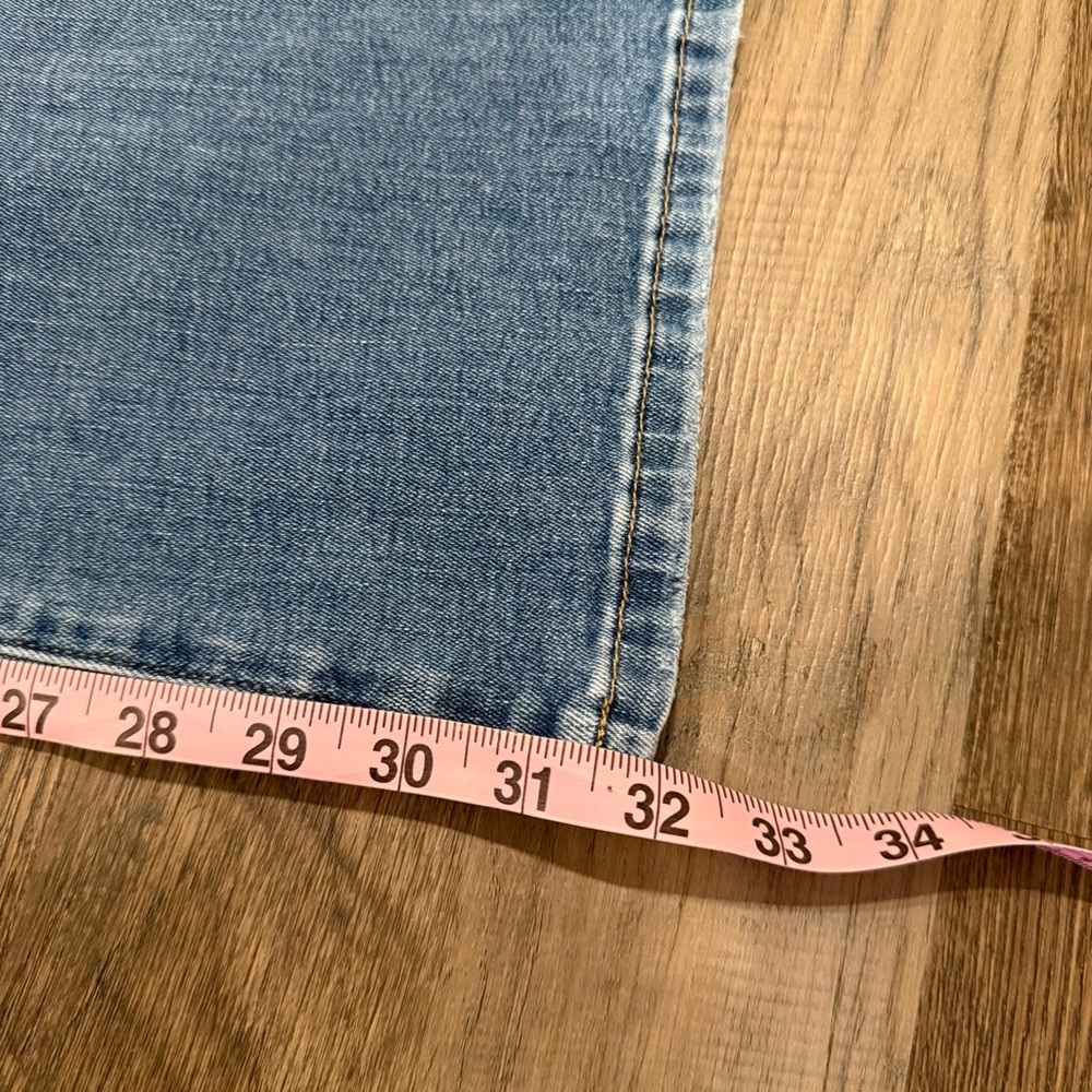 Joe's Jeans Edo High Rise Flare Jeans Size 26 - Picture 5 of 7